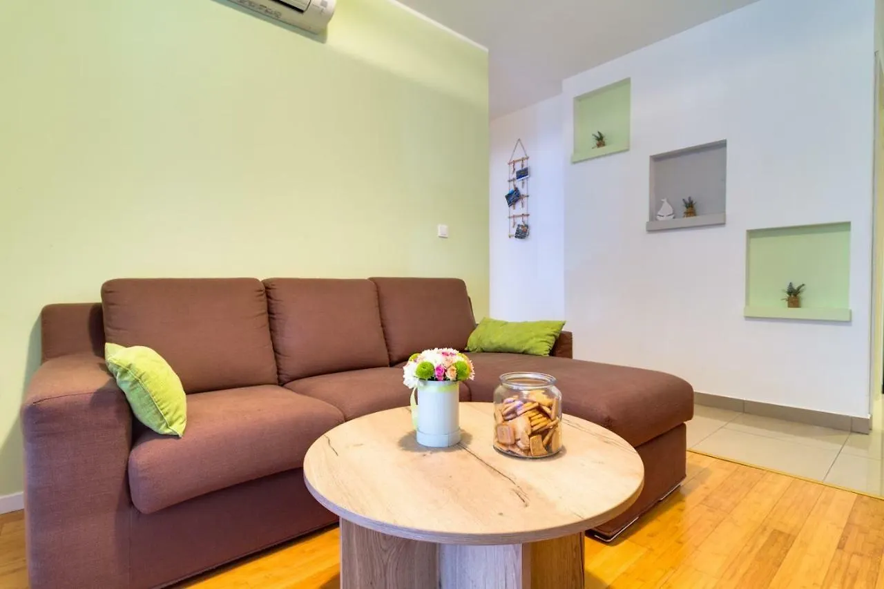 Charming And Sweet Apartment Vito In Pula