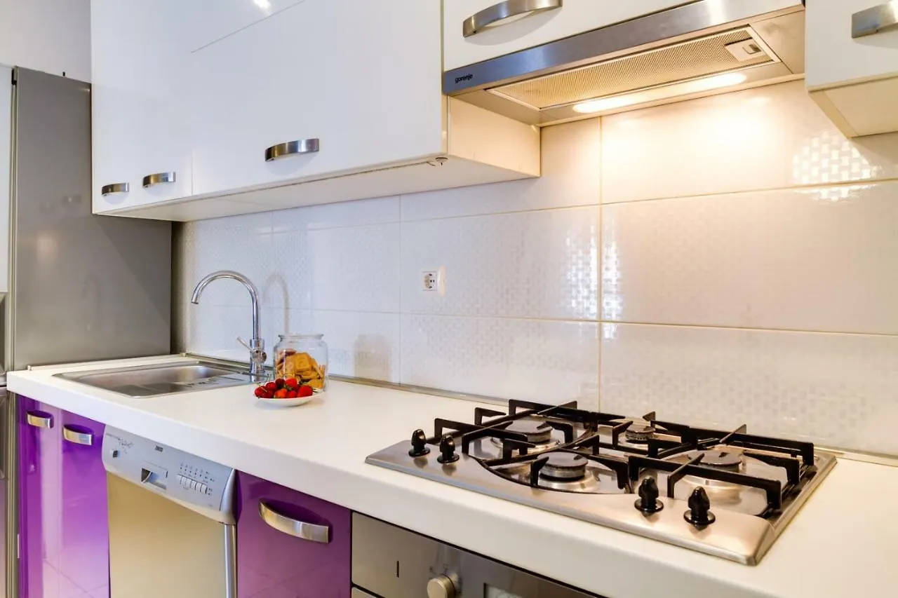 Charming And Sweet Apartment Vito In Pula