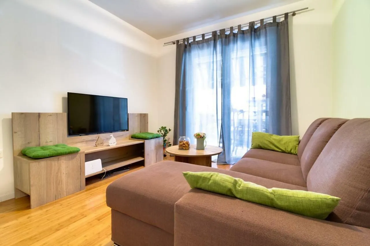Charming And Sweet Apartment Vito In Pula Kroatien
