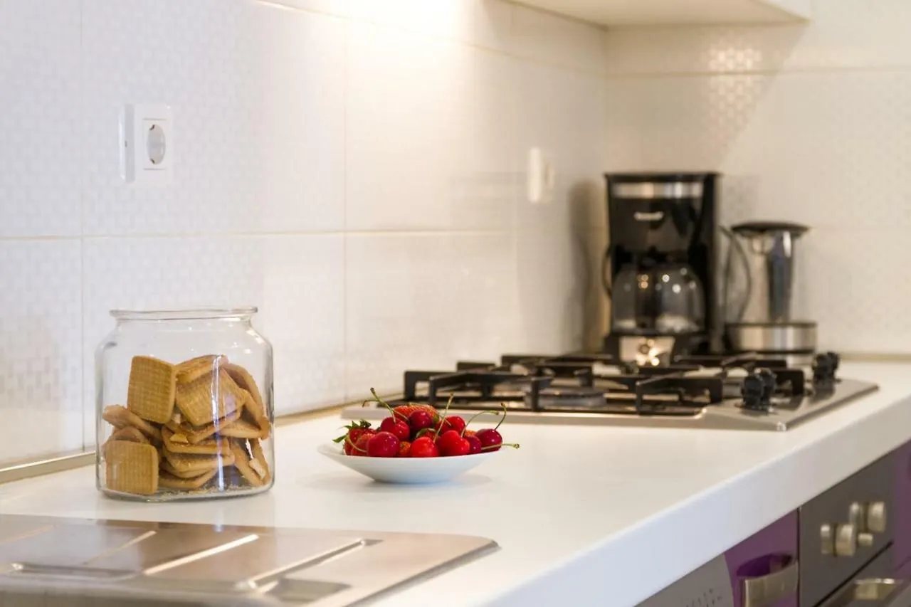 Charming And Sweet Apartment Vito In Pula 0*,