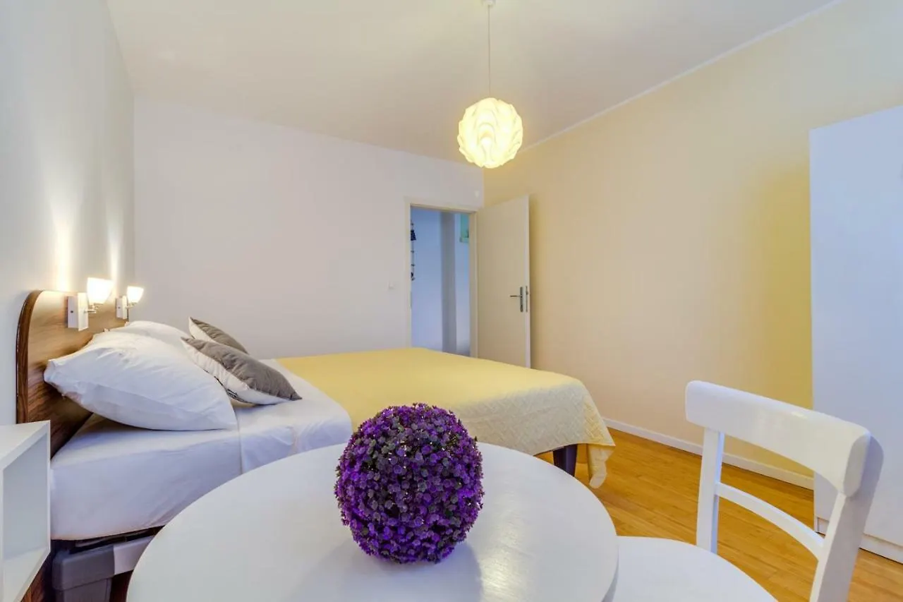Charming And Sweet Apartment Vito In Pula Kroatien